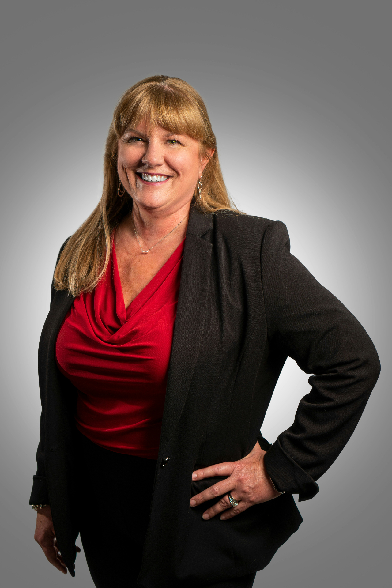 Portrait of Priya Anand, VP, Supply Chain at Southeast Manufacturing Co.